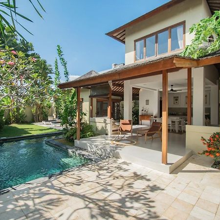 Villa Shanti Seminyak Eksteriør billede
