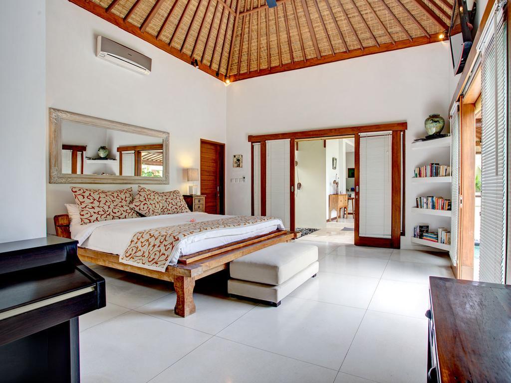Villa Shanti Seminyak Eksteriør billede